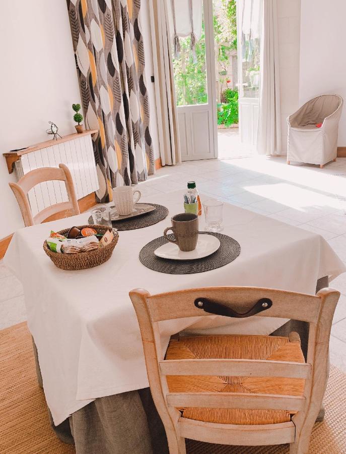Chambre D'Hotes Les Bains Du Bruant Saint-Porchaire Ngoại thất bức ảnh